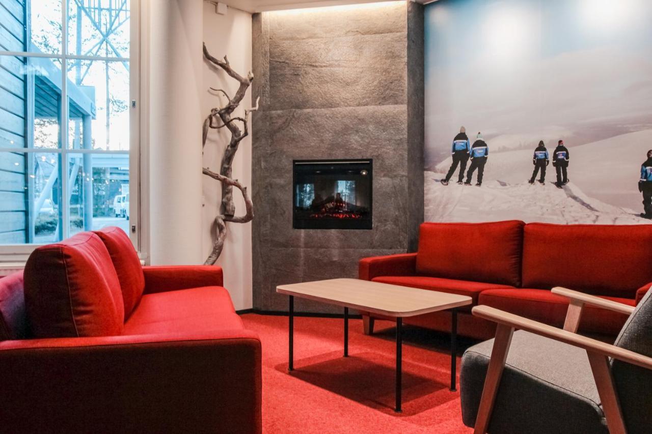 Ylläsjärvi Hotel Yllaesrinne מראה חיצוני תמונה