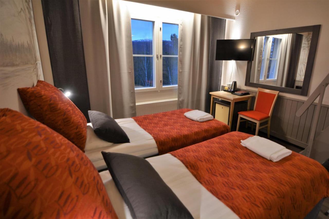 Ylläsjärvi Hotel Yllaesrinne מראה חיצוני תמונה